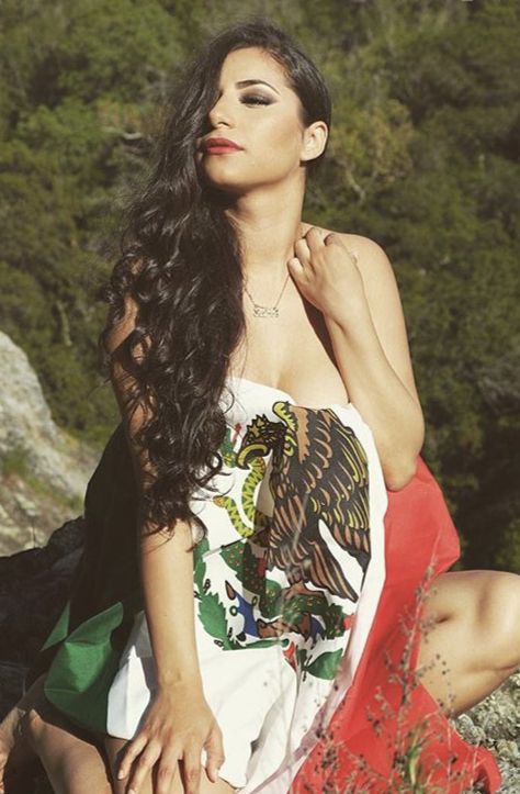 pretty girl Mexican